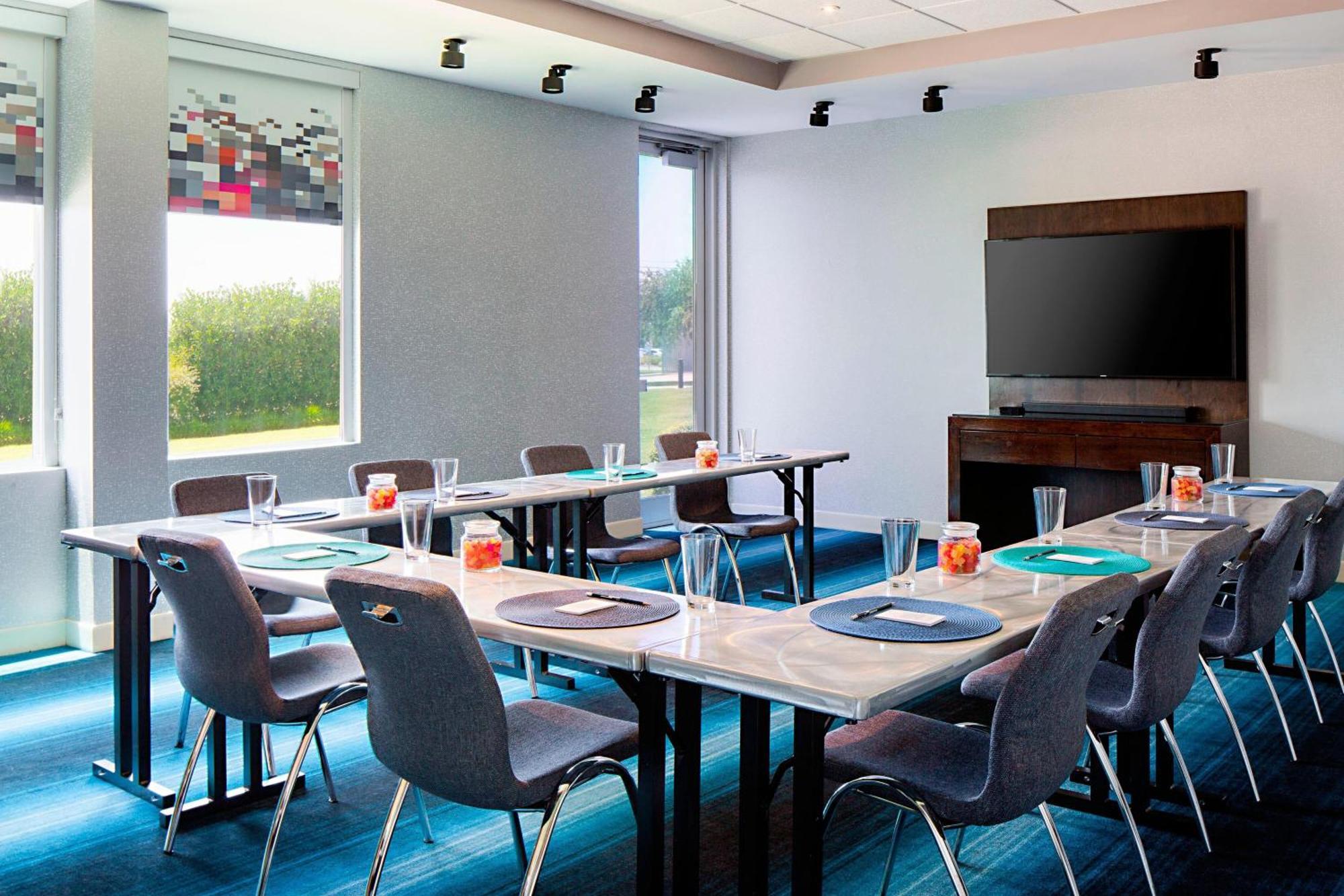 Aloft Colinas Hotel Irving