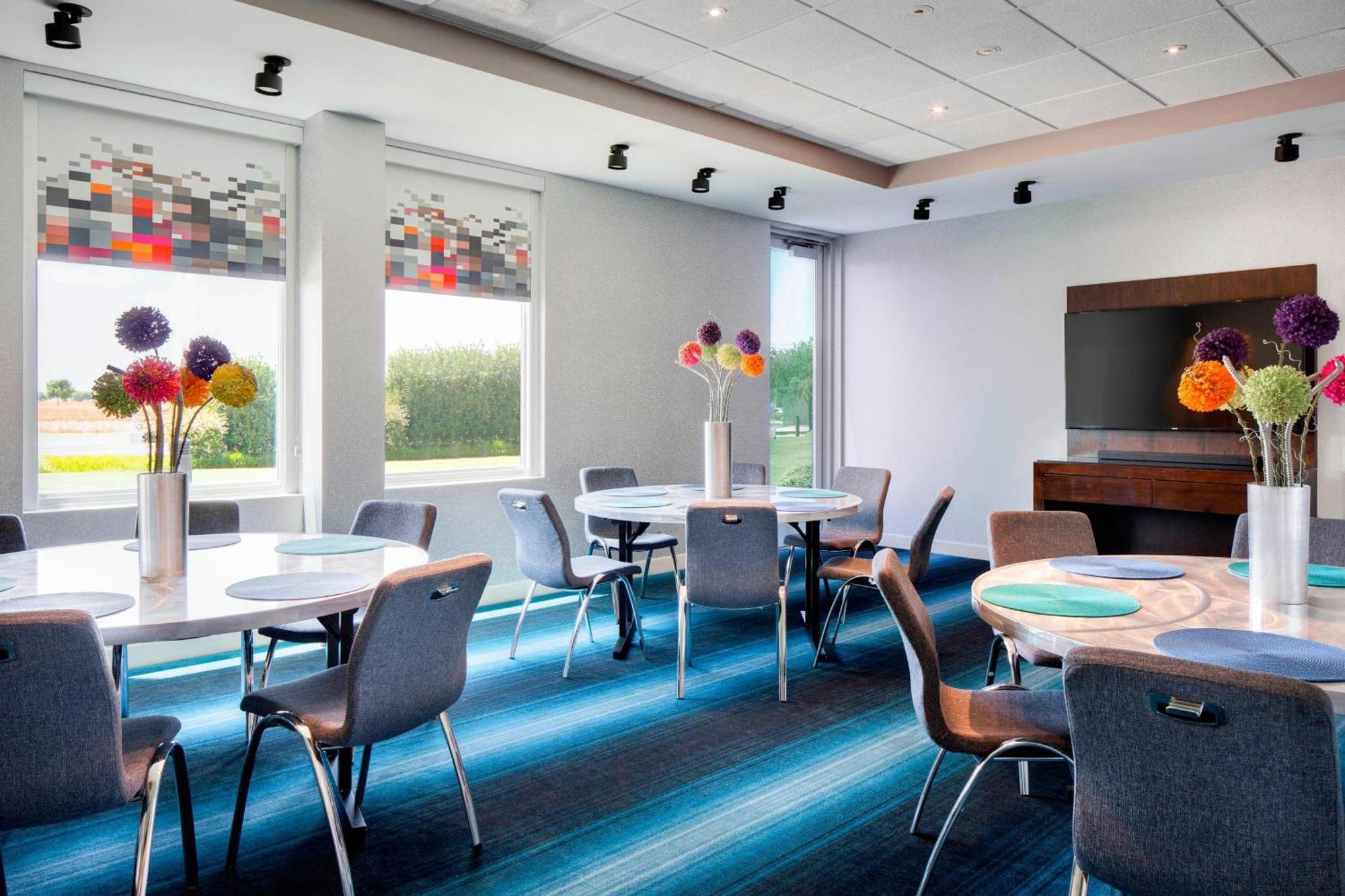Aloft Colinas 3*
