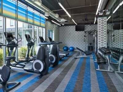Aloft Colinas